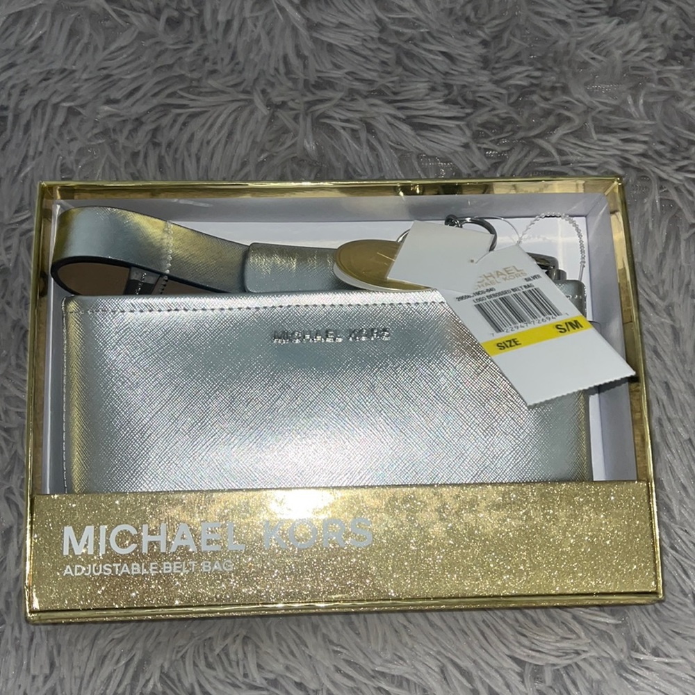 Michael kors adjustable belt bag